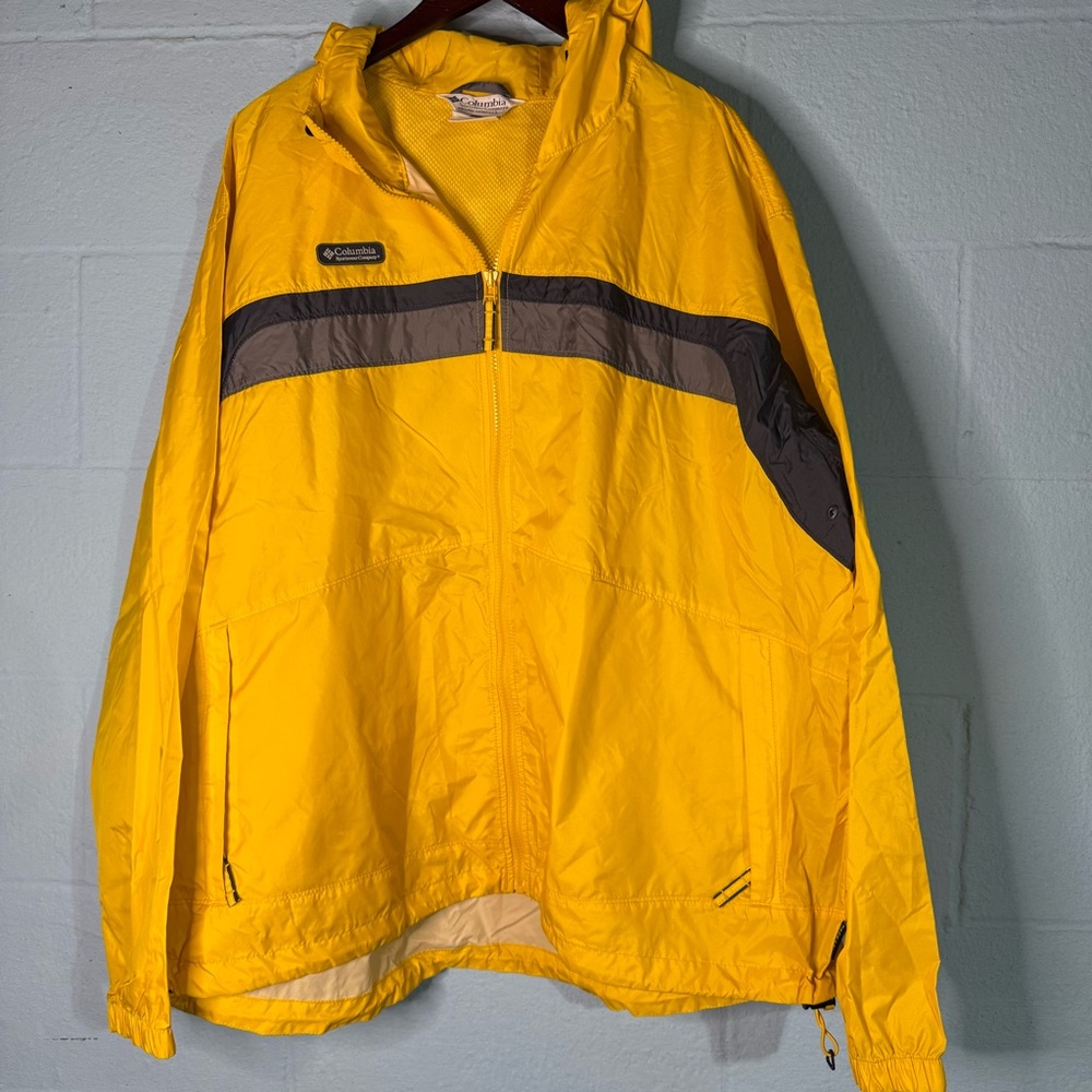 Columbia Yellow and Gray Lightweight Jacket